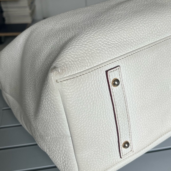 Dooney & Bourke White Pebbled Leather Logo Lock Purse - Picture 6 of 13